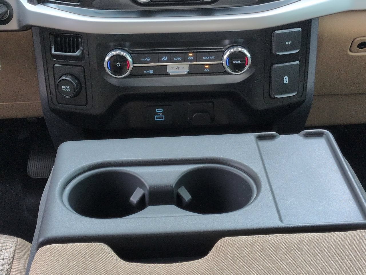2023 Ford F-150 XLT V6 EcoBoost