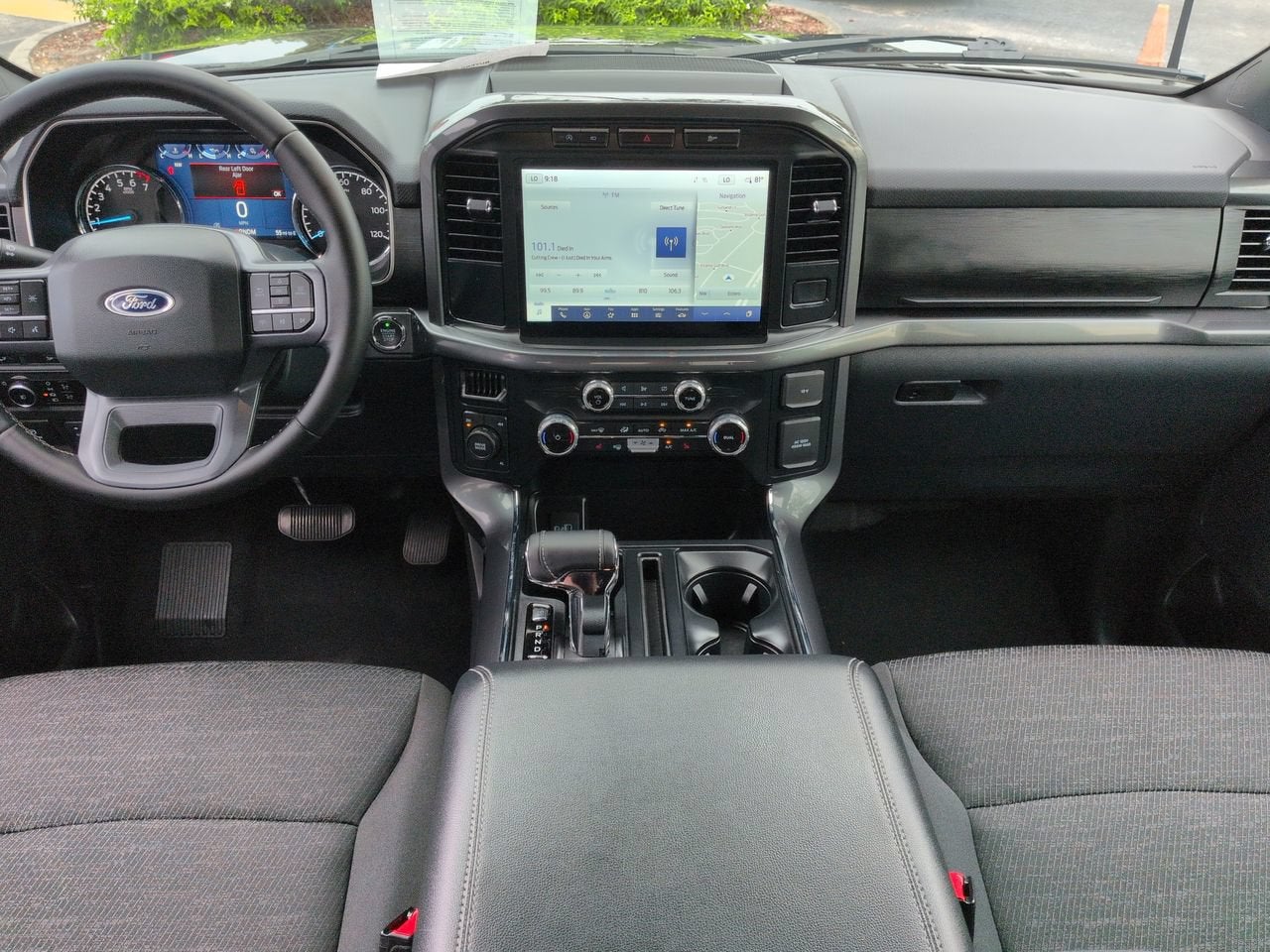 2023 Ford F-150 XLT V6 ECOBOOST