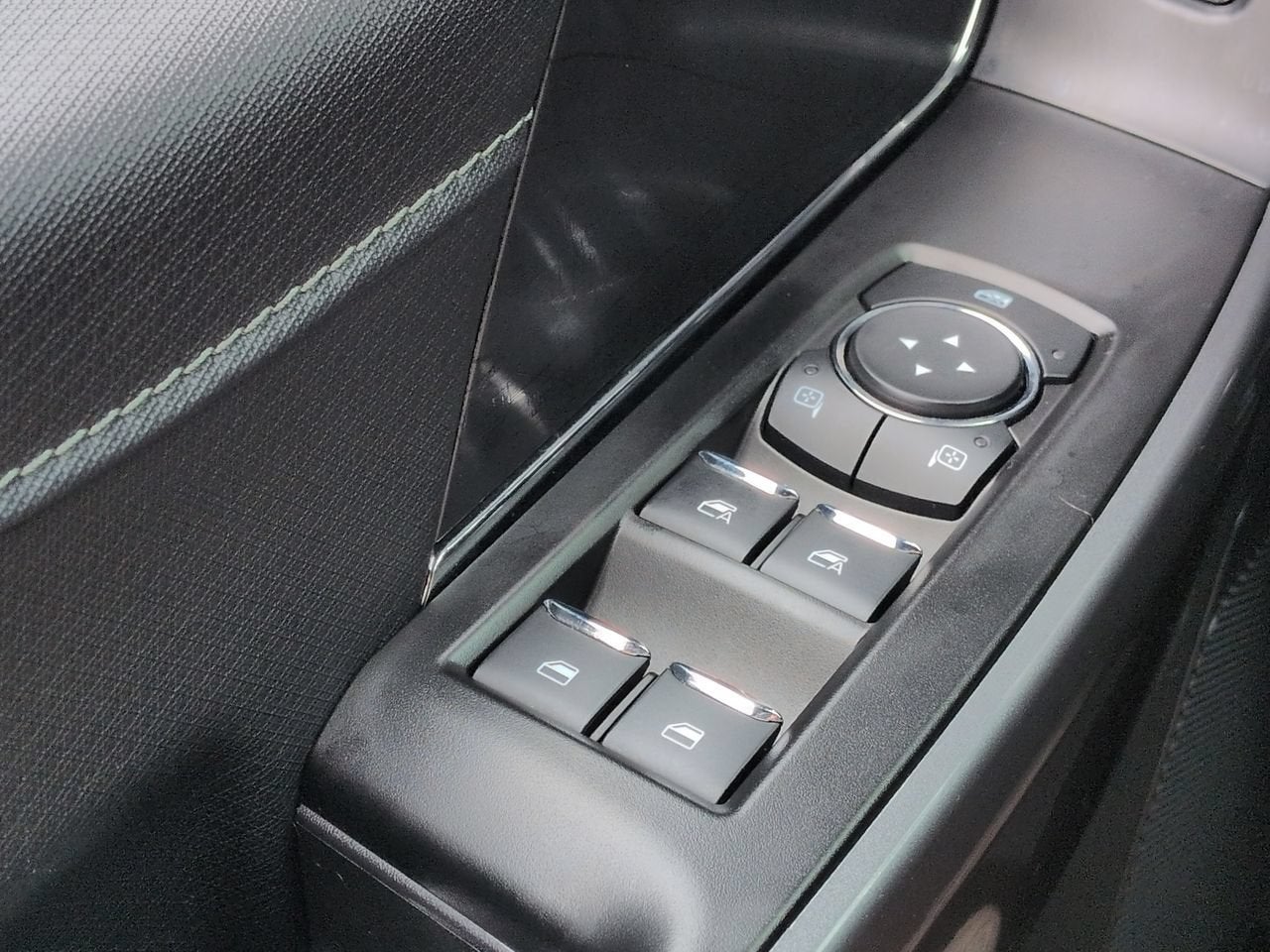 2023 Ford F-150 XLT V6 ECOBOOST
