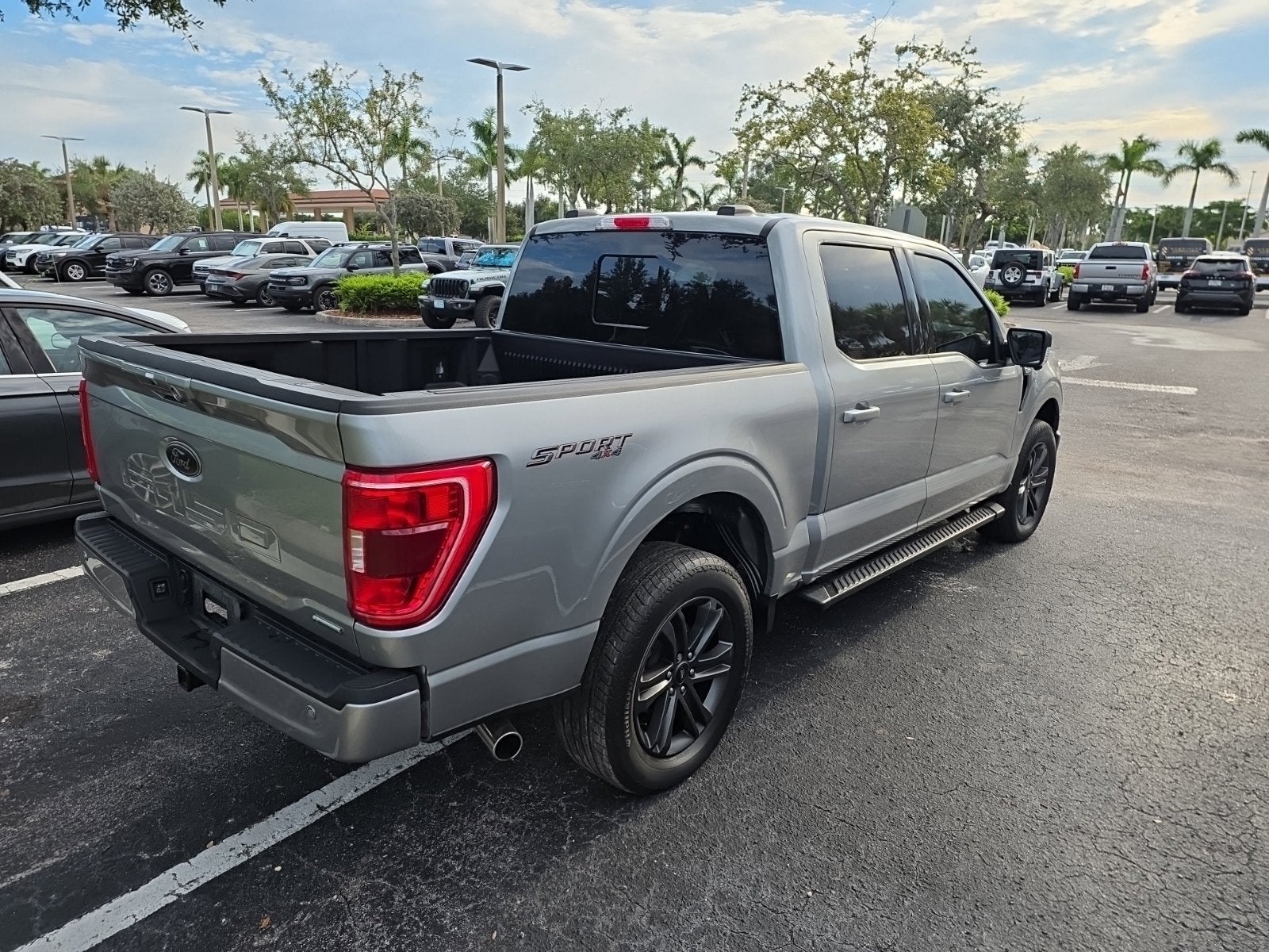 2023 Ford F-150 XLT 2.7 ECOBOOST