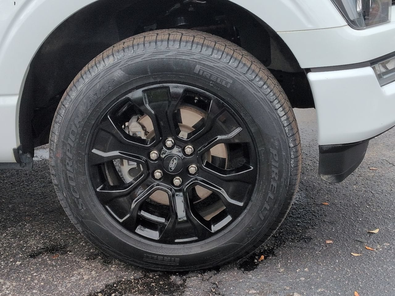 2023 Ford F-150 XLT V6 ECOBOOST