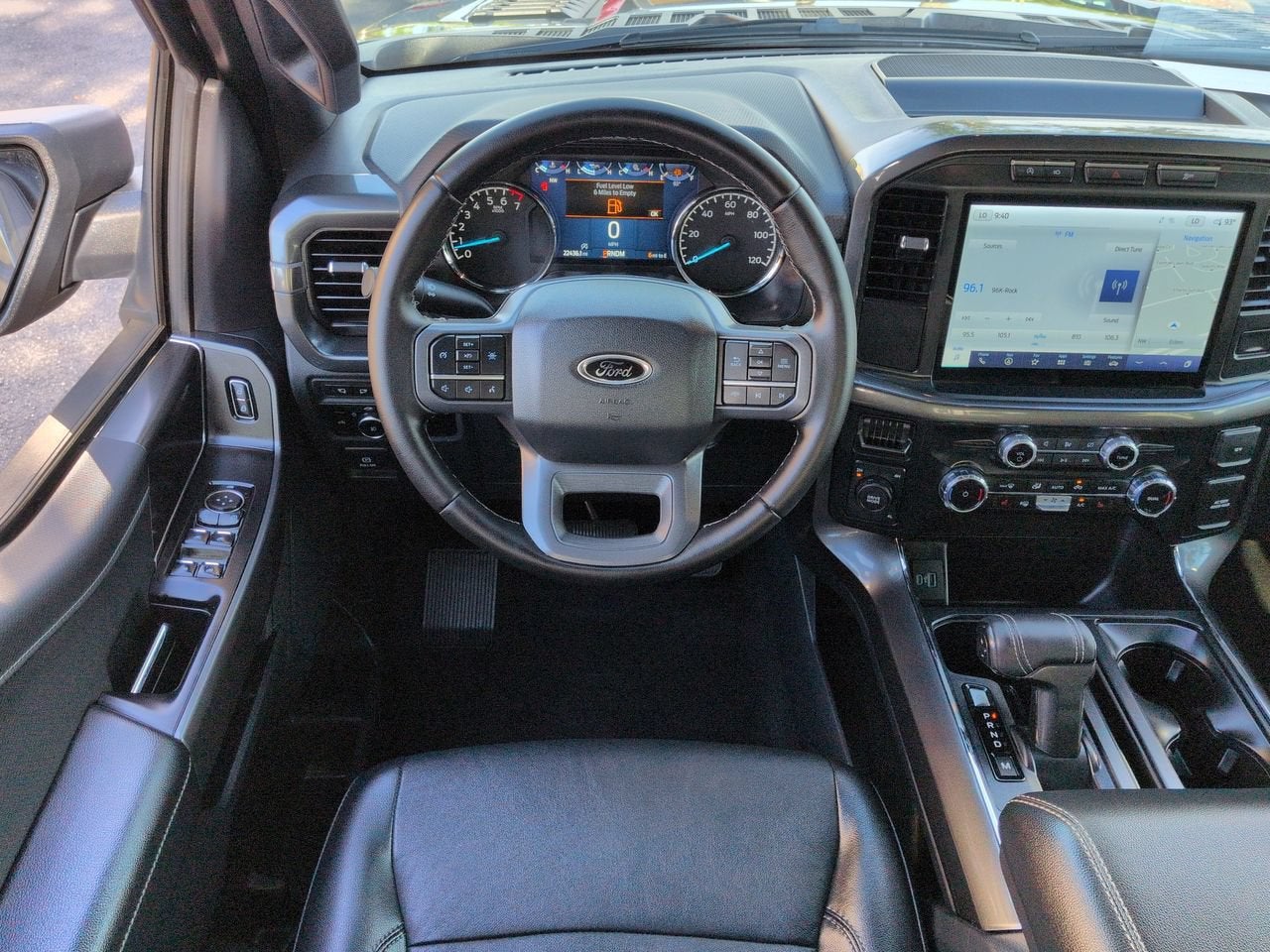 2023 Ford F-150 XLT V6 ECOBOOST