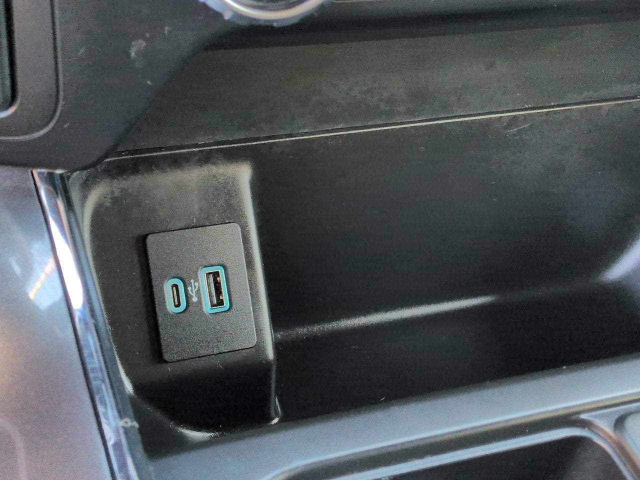 2023 Ford F-150 XLT V6 ECOBOOST
