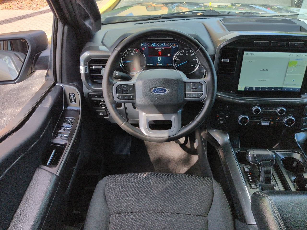 2023 Ford F-150 XLT V6 ECOBOOST