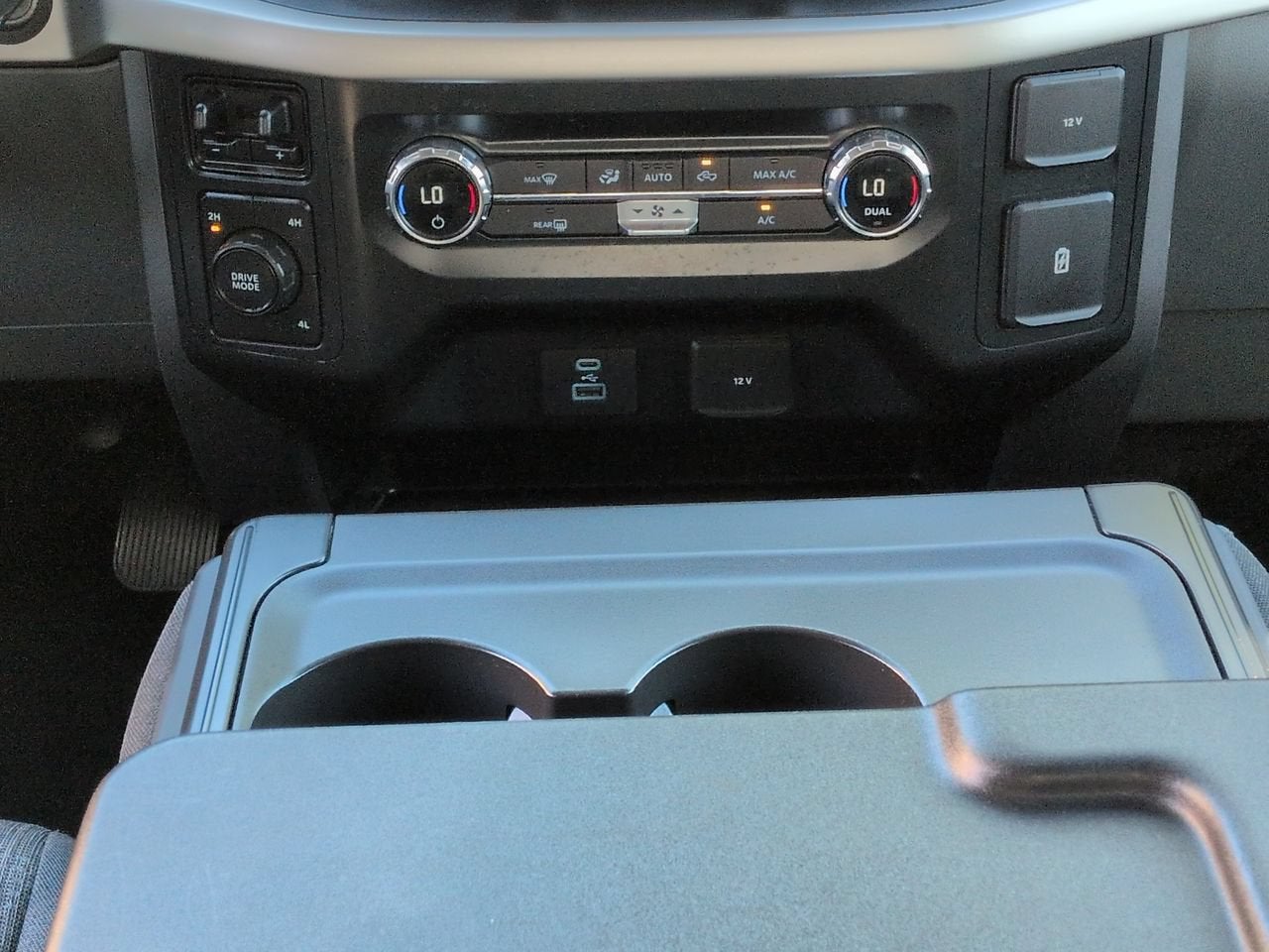 2021 Ford F-150 XLT 5.0 V8