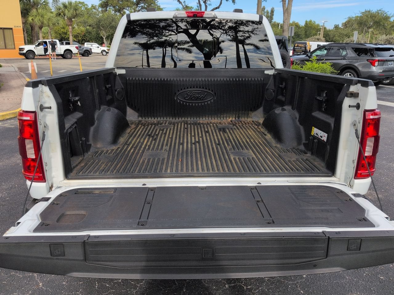 2022 Ford F-150 XLT 5.0 V8