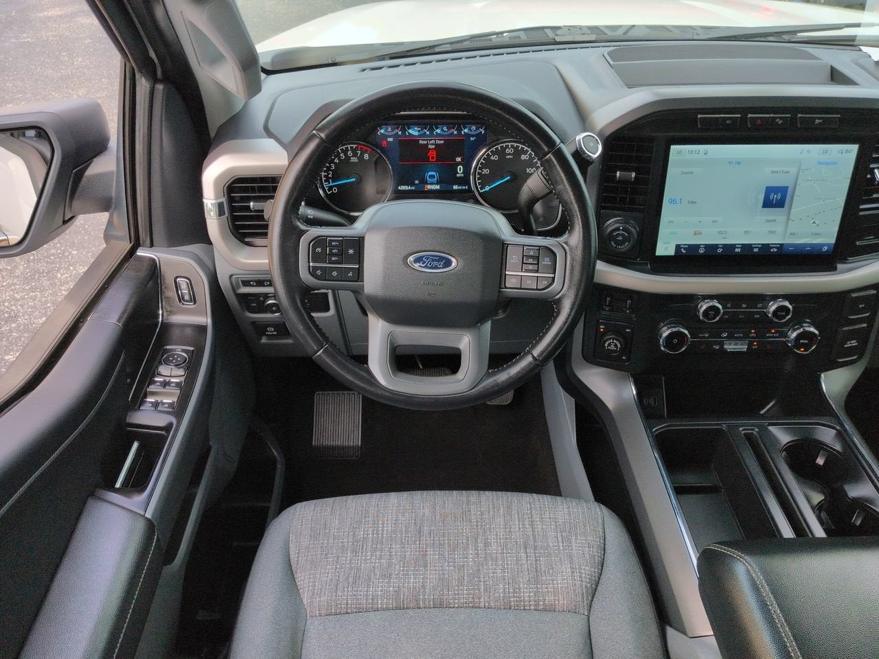 2022 Ford F-150 XLT 5.0 V8