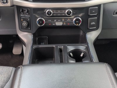 2022 Ford F-150 XLT 5.0 V8