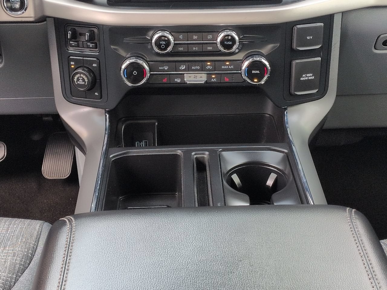 2022 Ford F-150 XLT 5.0 V8