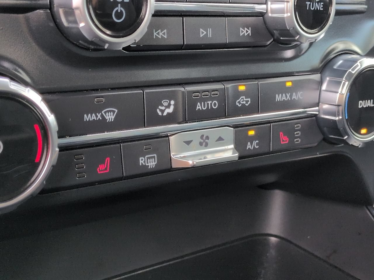 2022 Ford F-150 XLT 5.0 V8