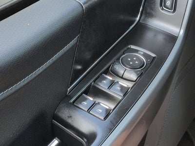 2022 Ford F-150 XLT 5.0 V8