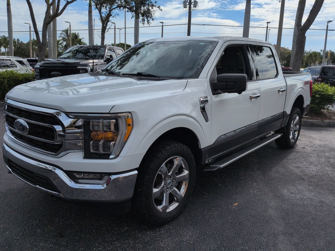2022 Ford F-150 XLT 5.0 V8