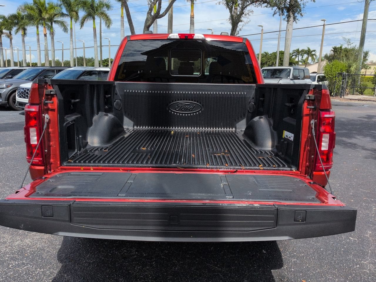 2023 Ford F-150 XLT V6 ECOBOOST