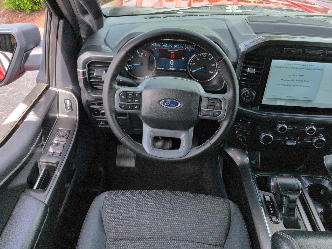 2023 Ford F-150 XLT V6 ECOBOOST