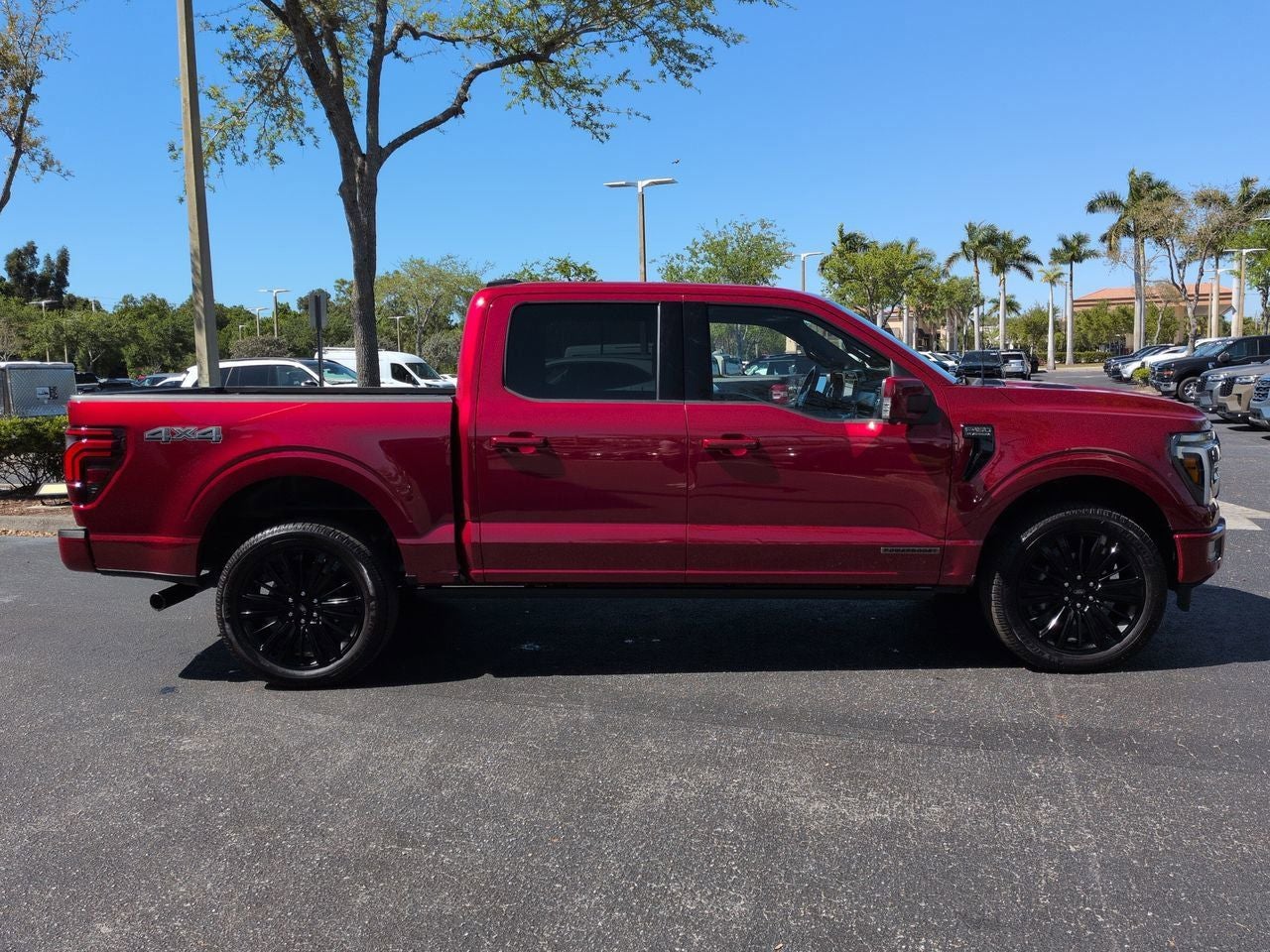 2025 Ford F-150 Platinum