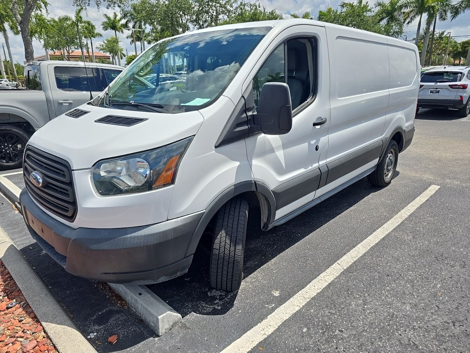 2015 Ford Transit-250 Base