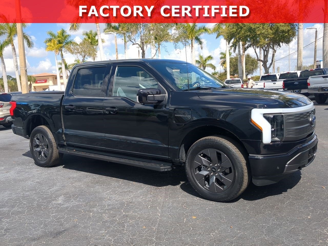 2023 Ford F-150 Lightning Lariat