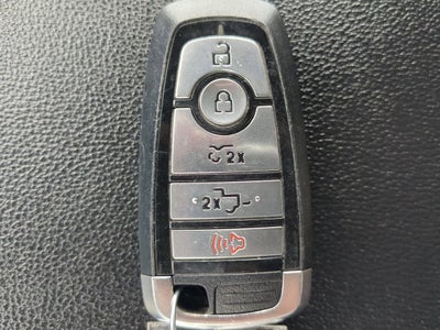 2023 Ford F-150 Lightning Lariat