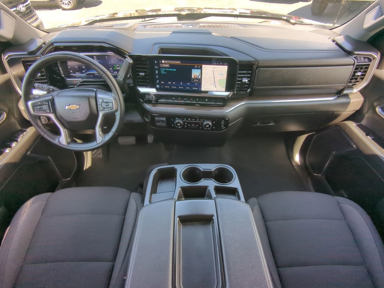 2025 Chevrolet Silverado 1500 LT LT1