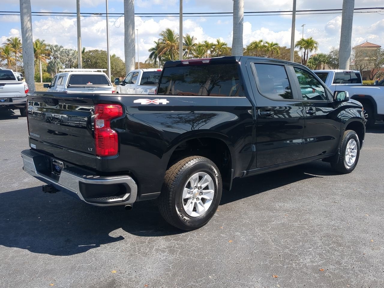 2025 Chevrolet Silverado 1500 LT LT1