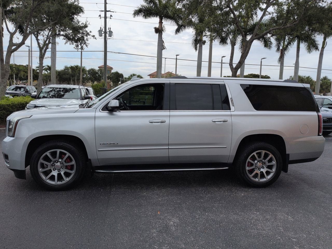 2020 GMC Yukon XL Denali