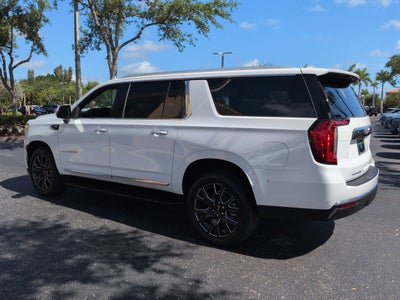 2023 GMC Yukon XL SLT
