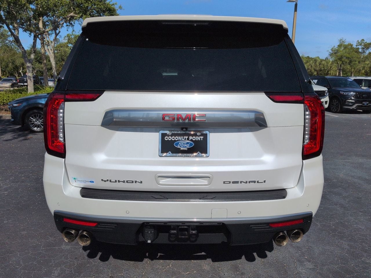 2023 GMC Yukon XL Denali