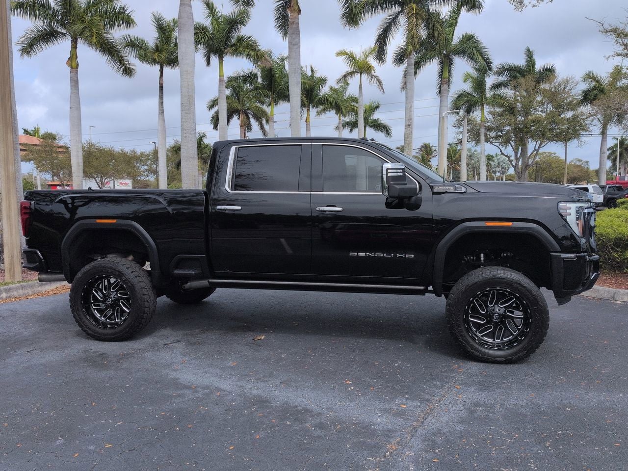 2024 GMC Sierra 2500HD Denali Ultimate