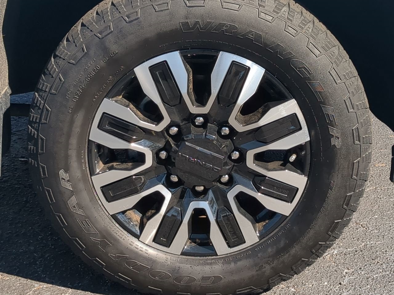 2024 GMC Sierra 3500HD Denali Ultimate