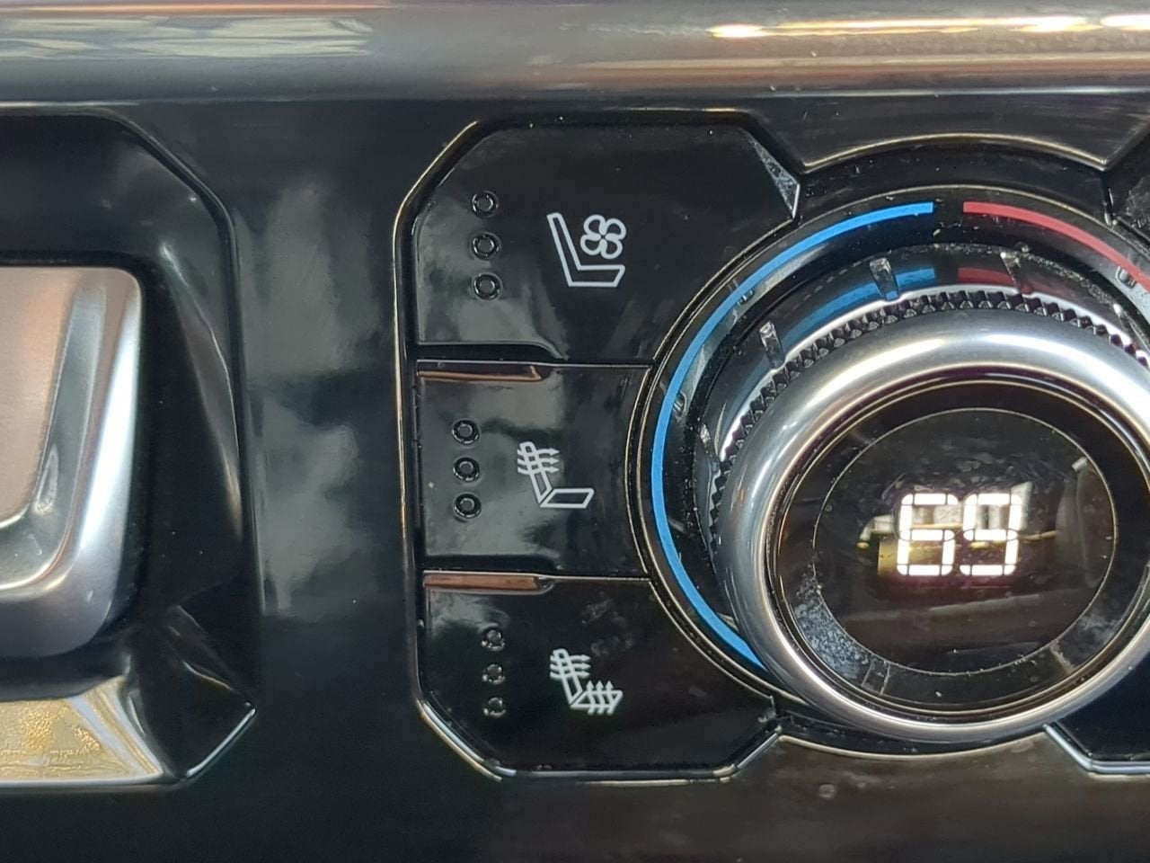 2024 GMC Sierra 3500HD Denali Ultimate