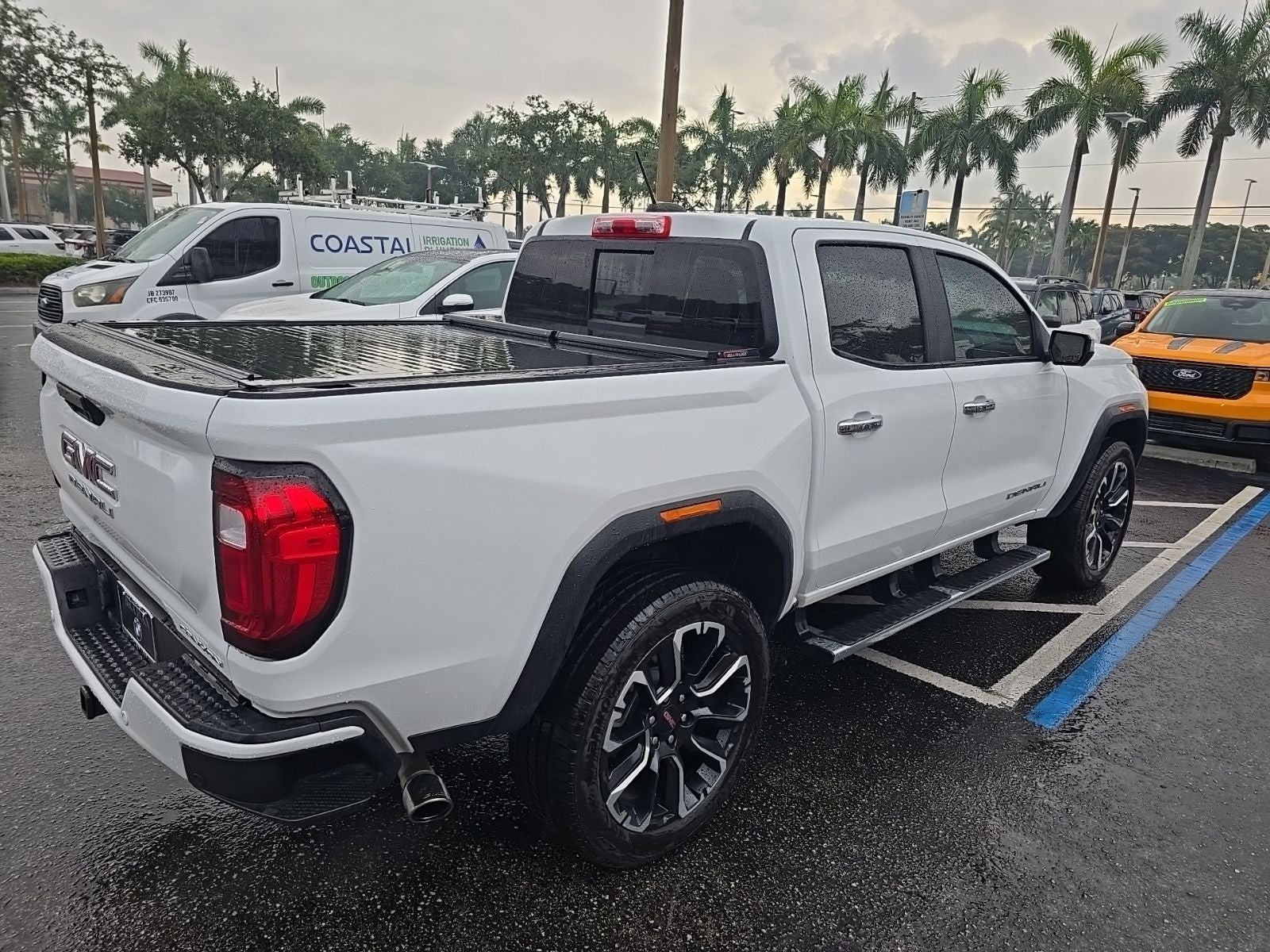 2023 GMC Canyon Denali