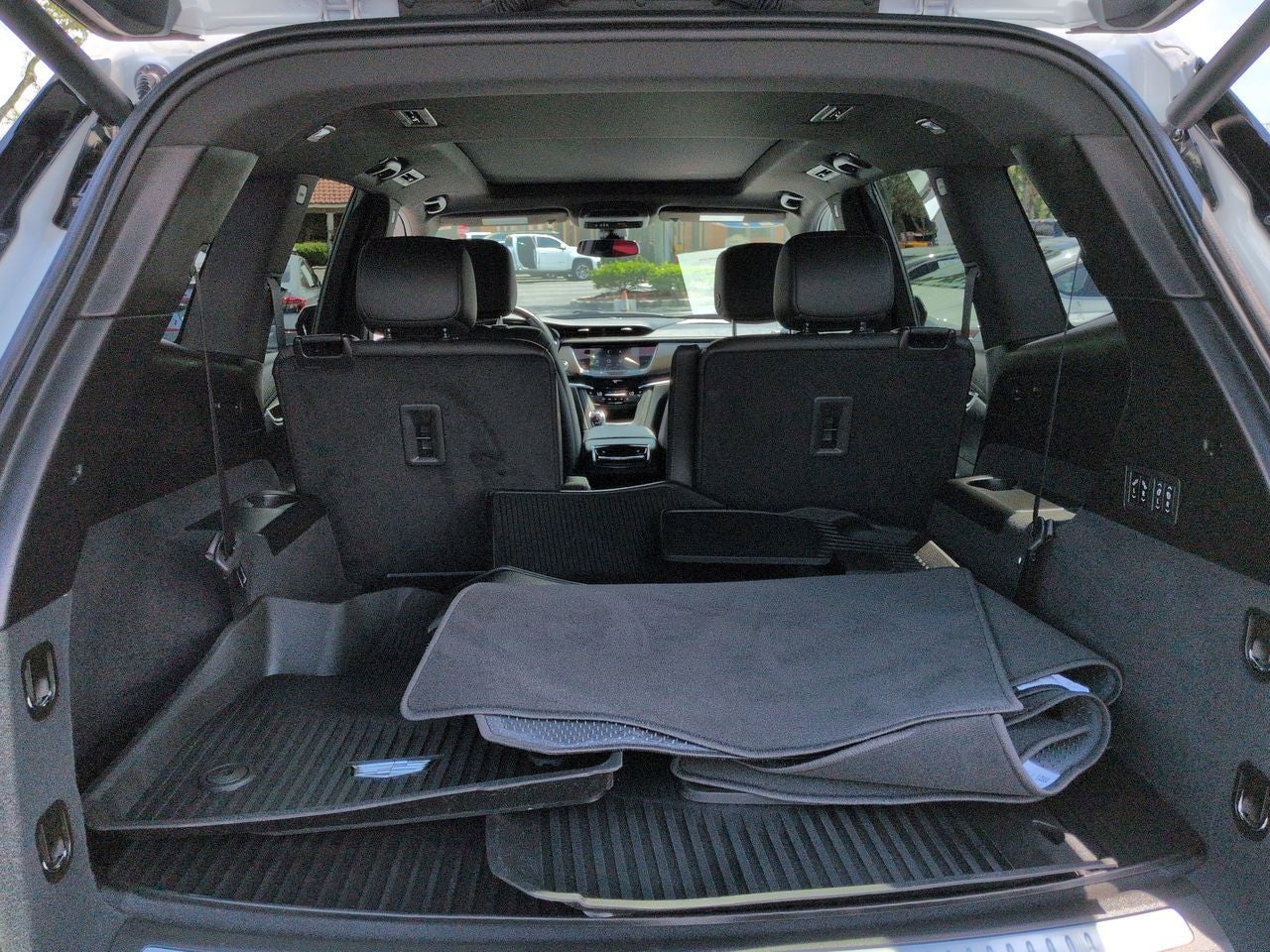 2024 Cadillac XT6 Sport