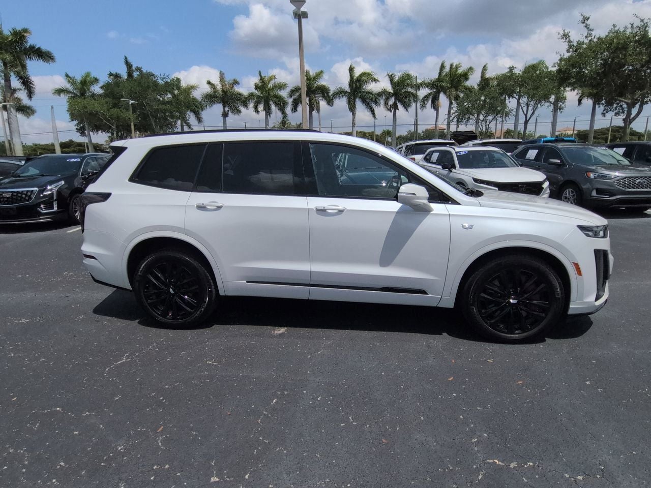 2024 Cadillac XT6 Sport