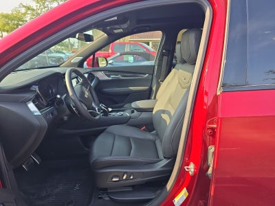 2024 Cadillac XT6 Sport