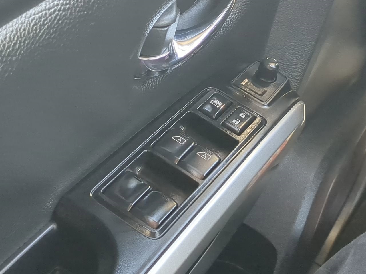 2017 Nissan Titan XD SV