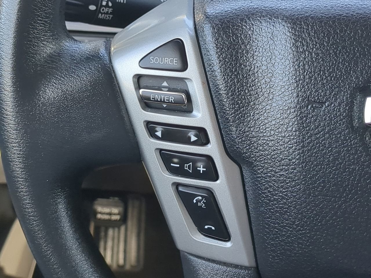 2017 Nissan Titan XD SV