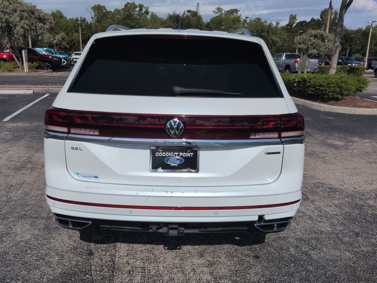 2024 Volkswagen Atlas 2.0T SEL Premium R-Line