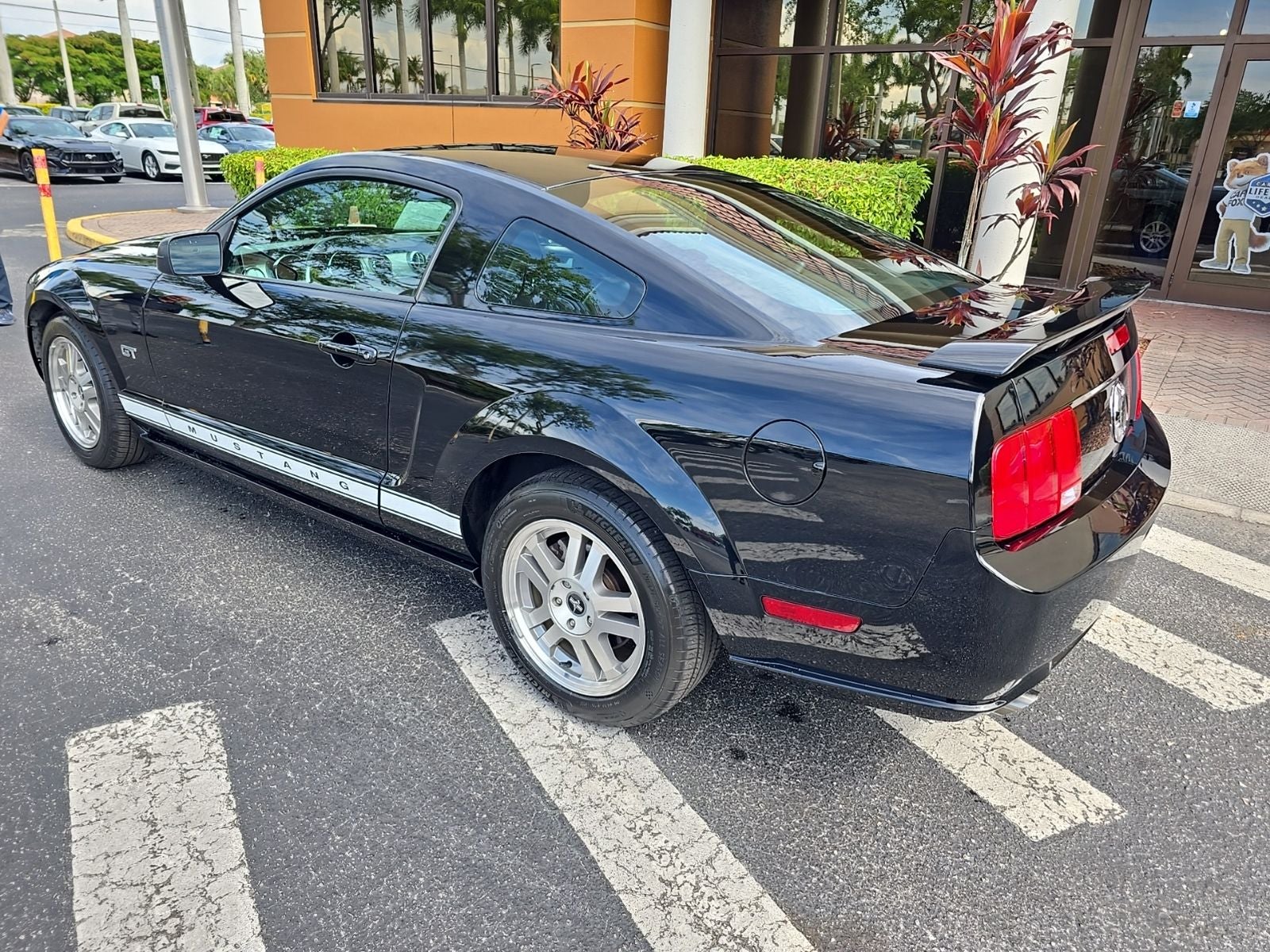 2006 Ford Mustang GT Deluxe