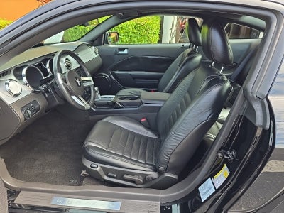 2006 Ford Mustang GT Deluxe