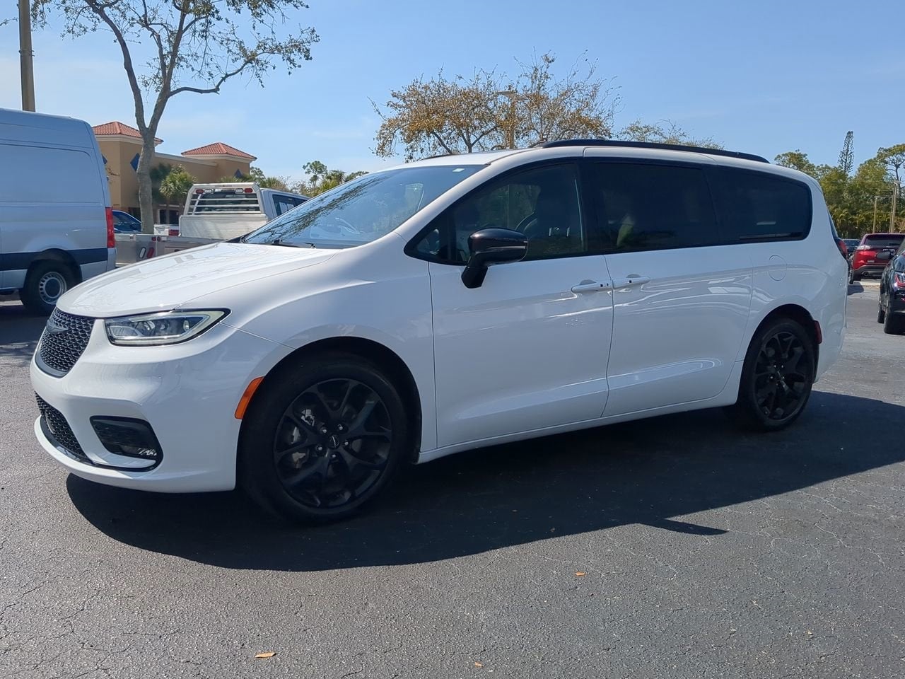 2025 Chrysler Pacifica Limited