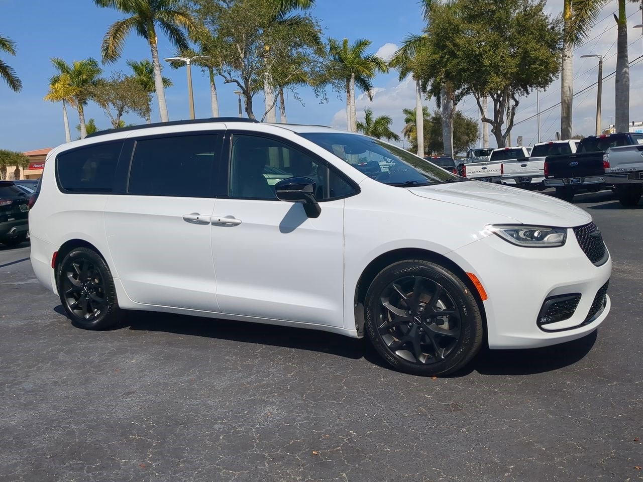 2025 Chrysler Pacifica Limited