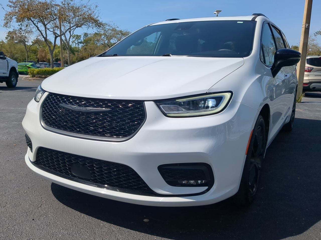 2025 Chrysler Pacifica Limited