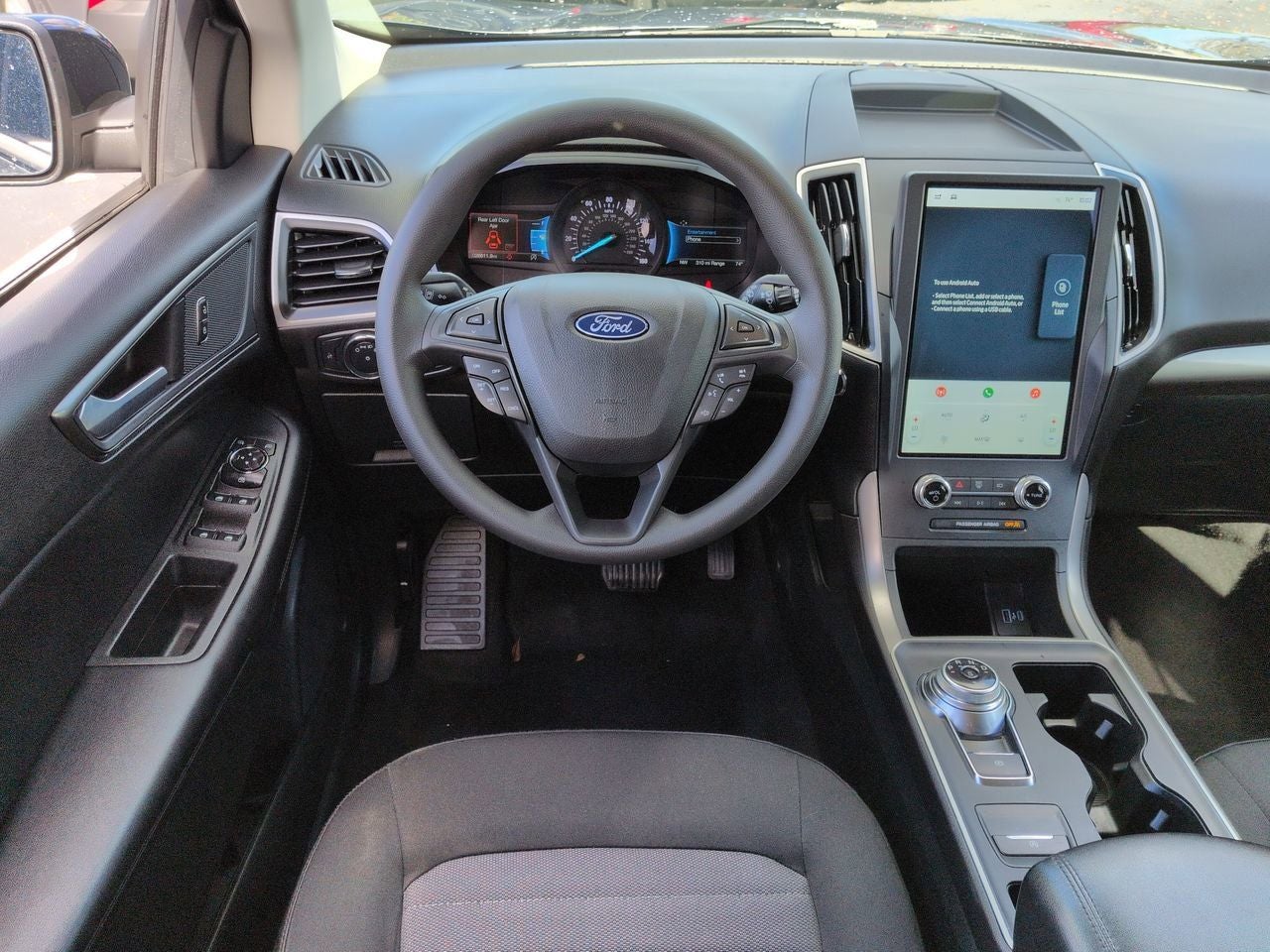 2022 Ford Edge SE