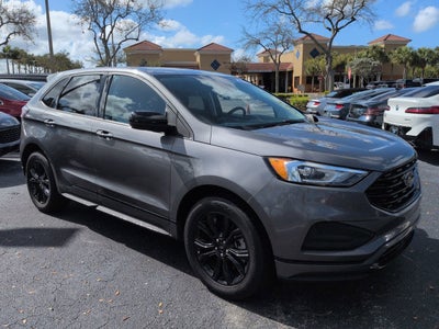2022 Ford Edge SE