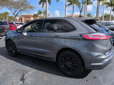 2022 Ford Edge SE