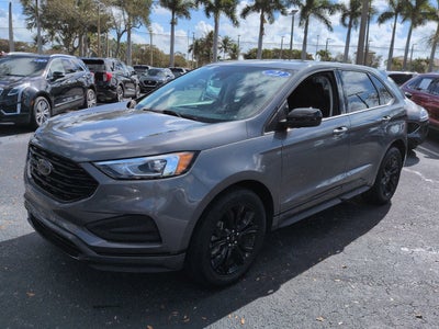 2022 Ford Edge SE