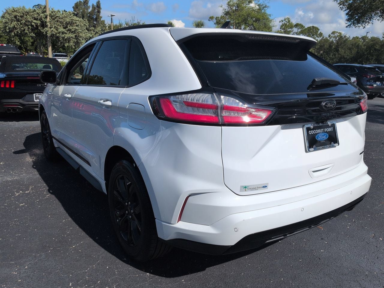 2024 Ford Edge SE