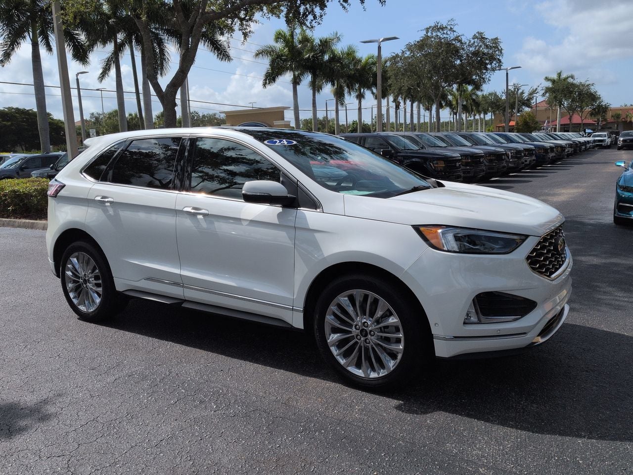 2024 Ford Edge Titanium