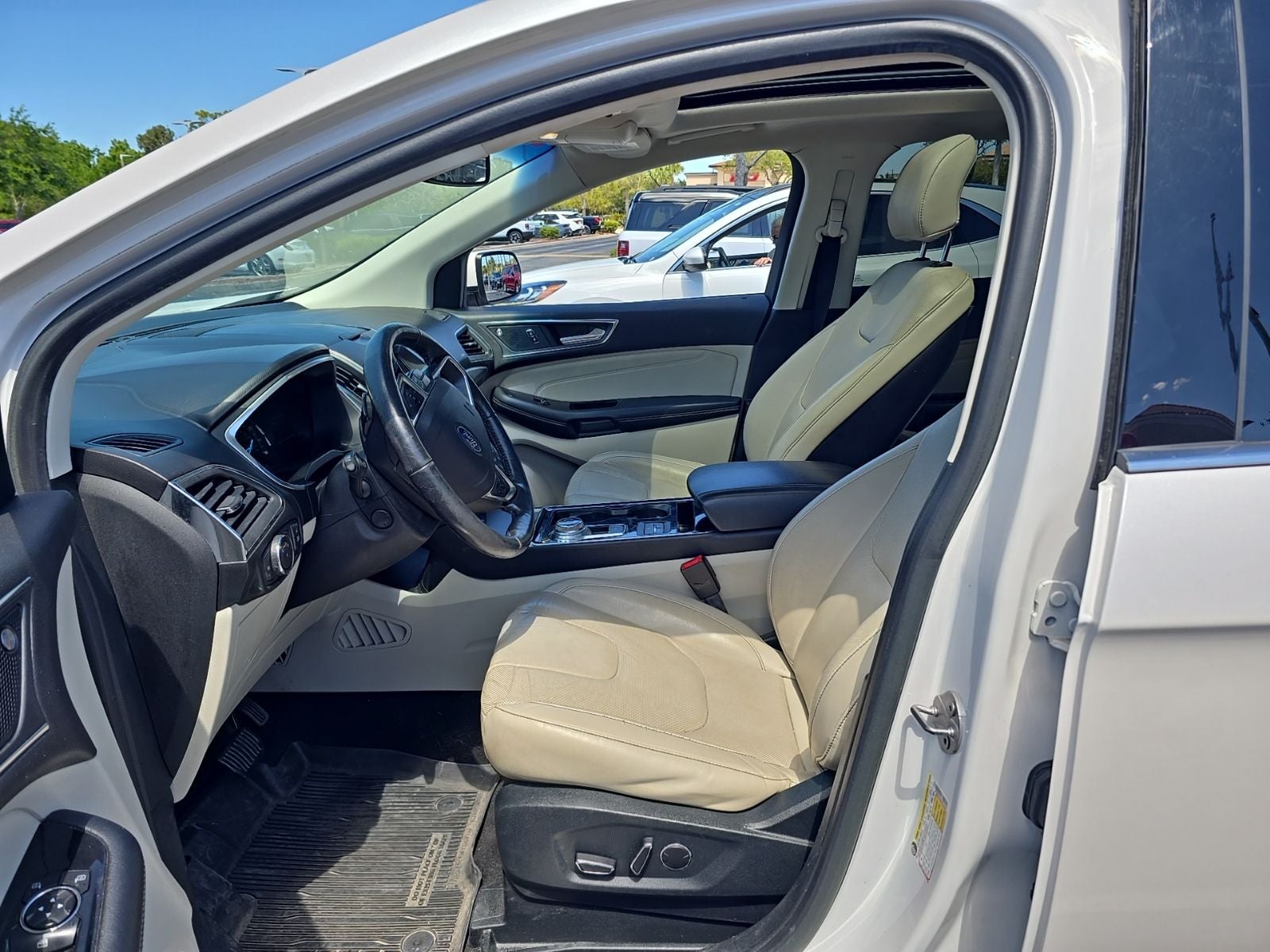 2019 Ford Edge Titanium