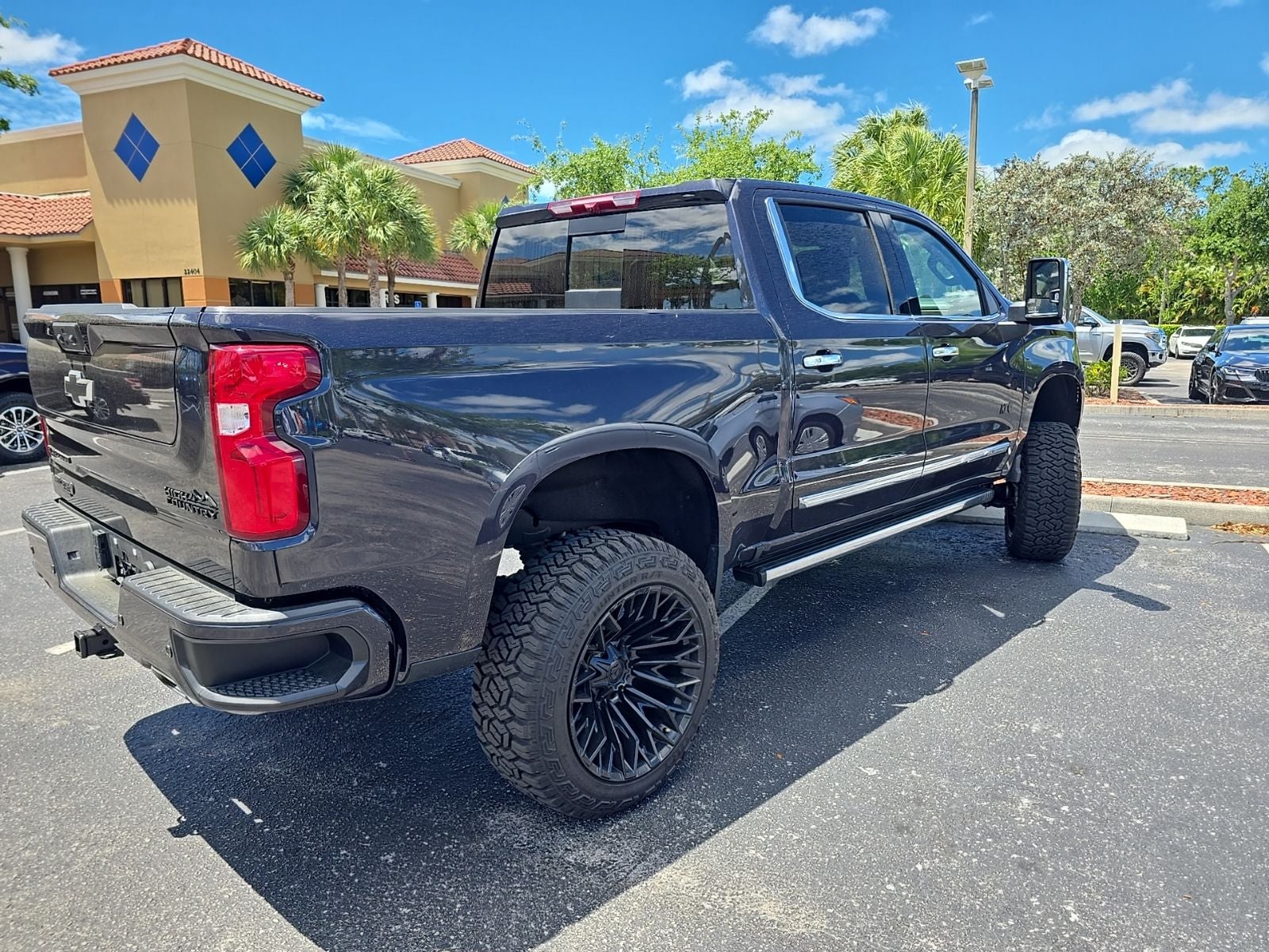 2024 Chevrolet Silverado 1500 High Country